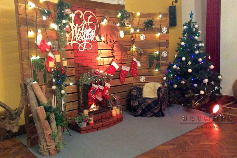 Праздничное оформление зала в новогоднюю ночь